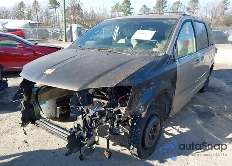 2013 Chrysler Town & Country Touring from USA, damaged, VIN 2C4RC1BG8DR556390